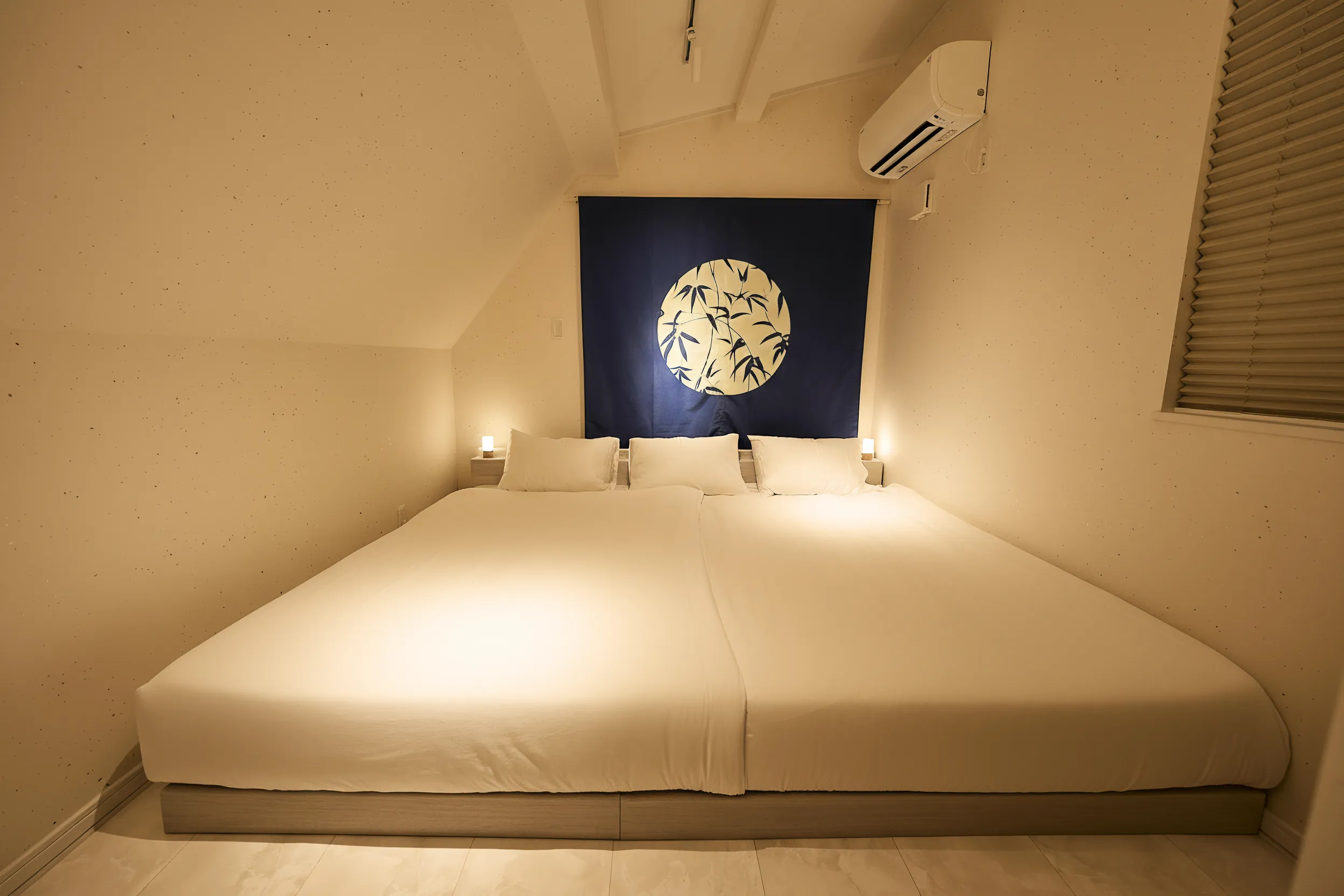 Night bedroom